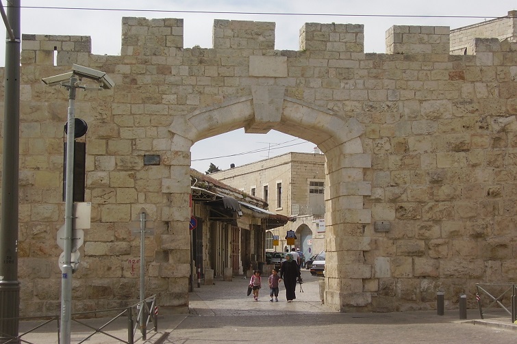 the new gate in jerusalem walls