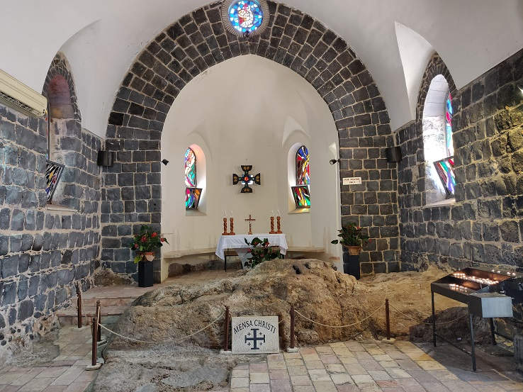 Tabgha Israel church of primacy of st peter inside