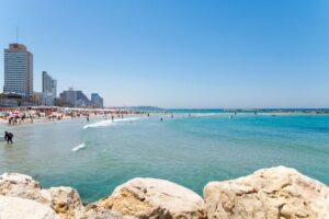 gordon beach tel aviv