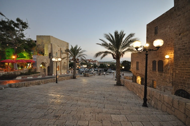 kedumim square in jaffa