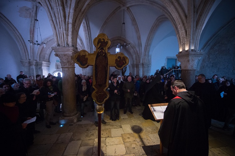 prayers cenacle in jerusalem